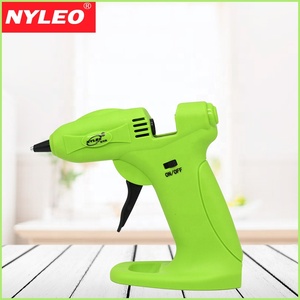 <span class=keywords><strong>Pistola</strong></span> <span class=keywords><strong>de</strong></span> Pegamento Termofusible Inalámbrica <span class=keywords><strong>con</strong></span> Batería <span class=keywords><strong>de</strong></span> Iones <span class=keywords><strong>de</strong></span> Litio <span class=keywords><strong>de</strong></span> 3.7V para Barras <span class=keywords><strong>de</strong></span> <span class=keywords><strong>Silicona</strong></span> <span class=keywords><strong>de</strong></span> 6.7-7.2mm Cargador USB sin Calificación para Bricolaje Vida Útil <span class=keywords><strong>de</strong></span> 15-20 Días - Product Image 4