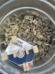 Puntas DE CORTADOR de segmento de mármol de diamante de mercado <span class=keywords><strong>Jordan</strong></span> de 1300mm para mezclar Segmento de corte - Product Image 4