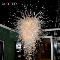 Lampe suspendue en verre de Murano de luxe au design moderne de haute qualité Éclairage suspendu Lustre LED