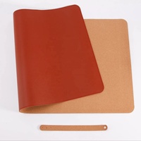 Protecteur de table de bureau à double logo personnalisé facile à nettoyer en cuir PU imperméable tapis de souris en liège naturel pour le travail de bureau