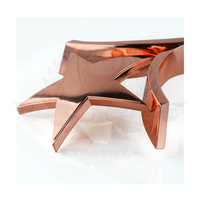 Trophée en métal doré en forme d'étoile, moulé sur mesure, de haute qualité