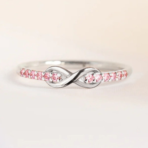 Anello con Design a Fiocco Infinito, Stile Sottile per Donne - Product Image 1
