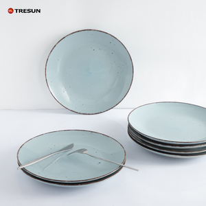 Assiette à dîner en grès émaillé bicolore en céramique de quantité minimale de commande basse 10.5 7.5 pouces pour hôtel et restaurant - Product Image 2