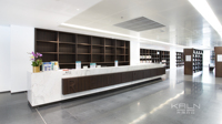 Comptoir de réception moderne en MDF, couleur et taille personnalisables pour centre commercial, hôtel, bureau, spa, hôpital, hall d'entrée - Éclairage LED écologique