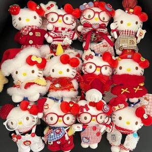 พวงกุญแจตุ๊กตาหมวกแดงนำโชคแบบใหม่ ชุดอุ่นๆ สำหรับฤดูหนาว พร้อมถุงของขวัญลายคิตตี้ - Product Image 3