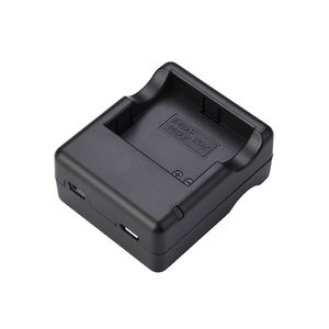 <span class=keywords><strong>Chargeur</strong></span> de batterie double de remplacement OEM pour caméra d'<span class=keywords><strong>action</strong></span> sportive Xiaomi YI AZ13-1 AZ13-2 10W électrique avec port CC 5V/2A - Product Image 3