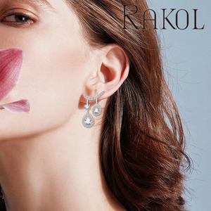 Pendientes colgantes de circonita cúbica de diseño único RAKOL EP2388 para fiesta de boda - Product Image 2