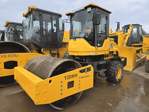 Rouleau compresseur XP303K d'occasion Fabriqué en 2020. La tension des voies a répondu aux normes. - Product Image 5