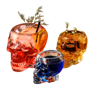 <span class=keywords><strong>Bicchieri</strong></span> <span class=keywords><strong>per</strong></span> Birra, Bevande Fredde, <span class=keywords><strong>Caffè</strong></span>, <span class=keywords><strong>Bicchieri</strong></span> <span class=keywords><strong>per</strong></span> Birra alla Spina, <span class=keywords><strong>Bicchieri</strong></span> <span class=keywords><strong>per</strong></span> Succo, <span class=keywords><strong>Bicchieri</strong></span> Creativi Unici <span class=keywords><strong>per</strong></span> Whisky con Manici a Forma di Teschio - Product Image 4