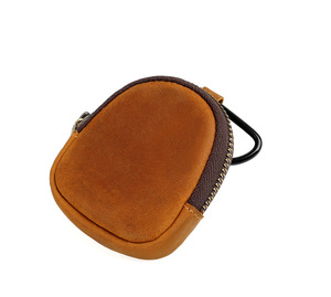 Mini sac en cuir multi-usages, texture pleine fleur Crazy Horse, avec mousqueton pour écouteurs, clés et cartes - Product Image 5