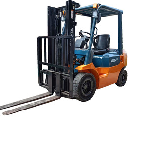 รถยกโตโยต้ามือสอง3ton 3000กก. Fd30เครื่องยนต์โตโยต้าญี่ปุ่นรถยก4ล้อเครื่องยนต์ดีเซลมือสอง - Product Image 1