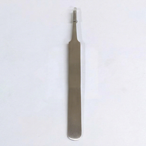 Pince à maintenir les anneaux dentaires en argent Gray Rocks avec poignée rembourrée de luxe, instrument manuel de classe I, outil chirurgical certifié CE - Product Image 1