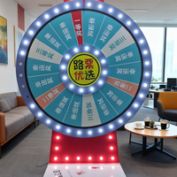 Roue de la fortune LED intelligente rotative automatique pour loterie, équipement avec fonction de support de distribution mondiale et personnalisation de l'apparence
