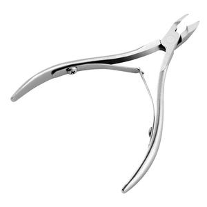 YaQin, venta al por mayor, pinzas afiladas para cutículas de acero inoxidable 420, cortador de uñas profesional para eliminar cutículas, tijeras con logotipo personalizado - Product Image 1