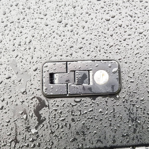 หลังคาอลูมิเนียมแบบพับเก็บได้สำหรับรถกระบะฟอร์ด F150 และกิจกรรมออฟโรด พร้อมม่านบังแดดและกันฝนแบบยืดหยุ่น - Product Image 3