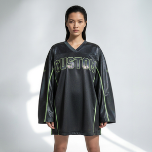 เสื้อเจอร์ซีย์อเมริกันฟุตบอลคอวีสำหรับผู้หญิง แขนยาว ผ้าตาข่าย ระบายอากาศได้ดี ทรงหลวม ผลิตจากโพลีเอสเตอร์ 100% พิมพ์ลายแบบซับลิเมชั่น - Product Image 1