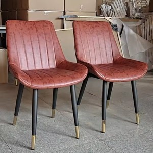 Sedie di Lusso Imbottite in Stile Nordico Moderno per Cucina e <span class=keywords><strong>Sala</strong></span> <span class=keywords><strong>da</strong></span> <span class=keywords><strong>Pranzo</strong></span>, Sedie Industriali Trapuntate in Pelle PU per Ristoranti e Hotel - Product Image 1