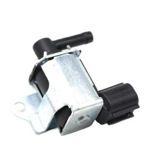 Vanne solénoïde Honda Civic 36162PNC005 avec port 1/4 pouce pour le contrôle du nettoyage du filtre à vapeur - Product Image 2