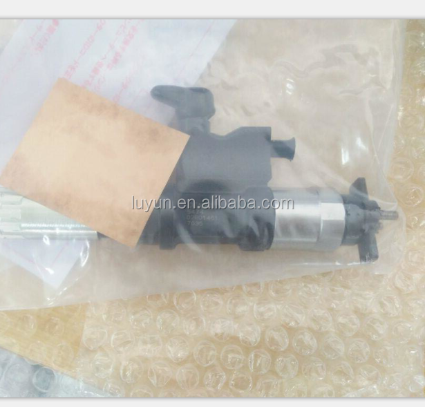 High Quality Diesel Fuel Injector 095000-5471 095000-547#  Common Rail Fuel Injector 8-97329703-2 For ISUZU
