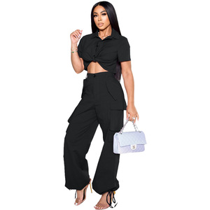 Conjunto de 2 piezas de moda para mujer, camisa de manga corta informal con patrón sólido y pantalones Cargo, pantalones cortos a juego, Tallas cortas - Product Image 3