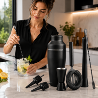 Ensemble de shaker à cocktails noir mat 7 pièces en acier inoxydable avec doseur, passoire, pilon, becs verseurs – Kit de barman professionnel