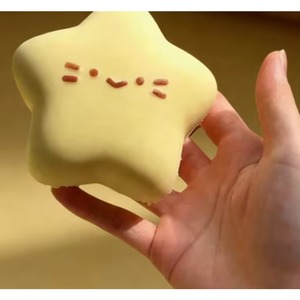 Juguete Antiestrés Lucky Star: Estrella de Cinco Puntas Suave de Rebote Lento para Masticar con los Dedos, Pelota Antiestrés para Oficina - Product Image 3
