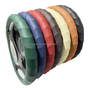 Housse de volant de voiture de luxe en caoutchouc PVC souple sur mesure avec usine de style de conception sportive personnalisée - Product Image 4