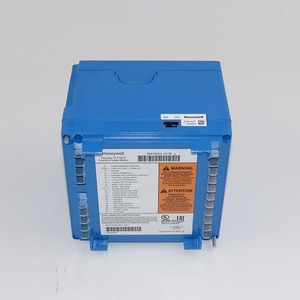 Controlador Honeywell RM7840L1018 120V para Equipos de Calefacción Eléctrica - Product Image 3