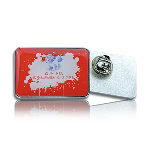 Pin <span class=keywords><strong>Logo</strong></span>, Cá Nhân Thiết Kế Hình Chữ Nhật Sticker Ve Áo Huy Hiệu Nhà Sản Xuất Tùy Chỉnh Chất Lượng Cao Epoxy In Ấn Tùy Chỉnh Kim Loại Mạ - Product Image 1
