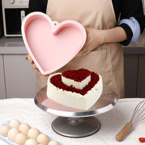 <span class=keywords><strong>Moule</strong></span> <span class=keywords><strong>en</strong></span> silicone réutilisable <span class=keywords><strong>de</strong></span> qualité alimentaire <span class=keywords><strong>en</strong></span> <span class=keywords><strong>forme</strong></span> <span class=keywords><strong>de</strong></span> cœur pour la Saint-Valentin, pour gâteaux, mousses, puddings, chocolats, résistant à la chaleur, facile à démouler - Product Image 3