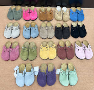 Birkenstocks Mules en daim sportives pour femmes Sandales plates à semelle en liège Sabots Pantoufles Doublure en cuir véritable Offre Spéciale <span class=keywords><strong>Vente</strong></span> en gros - Product Image 1