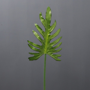 Feuille de Monstera Artificielle 30cm-100cm, Plante en Soie Haute Simulation, Décoration Murale Intérieure - Product Image 1