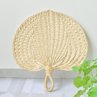 Éventail manuel en bambou tissé à la main, éventail en paille d'été, éventail en feuilles de palmier tissé en rotin pour cadeau de mariage