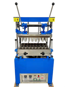 Machine commerciale manuelle pour la cuisson de cornets de gaufres croustillants pour crème glacée - Product Image 4