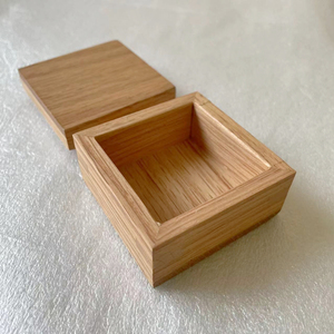 Boîtes à bijoux en bois <span class=keywords><strong>de</strong></span> <span class=keywords><strong>chêne</strong></span> non finies boîte à bibelots en bois avec couvercle amovible petite boîte à <span class=keywords><strong>cube</strong></span> en bois souvenir pour emballage cadeau - Product Image 5