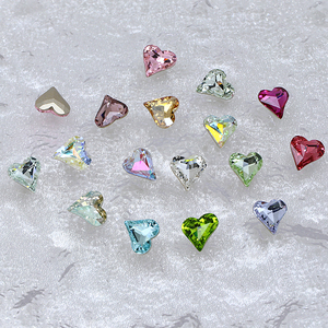 Cuentas de diamantes de imitación de cristal 3D de calidad de lujo de Dongzhou, piedra de lujo de cristal en forma de corazón para joyería de uñas, accesorios al por mayor DIY - Product Image 4