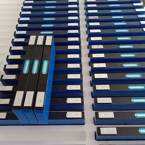 แบตเตอรี่ลิเธียมโซลิดสเตต NCM 3.7V 116AH สำหรับจักรยานยนต์ไฟฟ้า พลังงานแสงอาทิตย์ เซลล์ CATL แบบแท่งปริซึม ชาร์จซ้ำได้ น้ำหนัก 1.75 กก. - Product Image 6