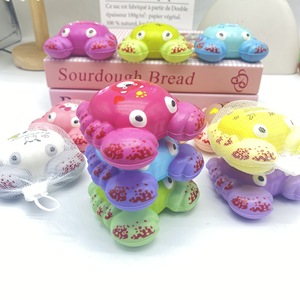 Jouets de petite <span class=keywords><strong>tortue</strong></span> et de crabe pour enfants, plaisir de pincement, rebond lent, sacs aveugles anti-stress, correspondance des couleurs, lueur dans le noir - Product Image 1
