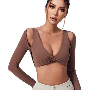 Maglietta da corsa a <span class=keywords><strong>maniche</strong></span> <span class=keywords><strong>lunghe</strong></span> a compressione, ad asciugatura rapida, con dettaglio a torsione, da donna - Product Image 1