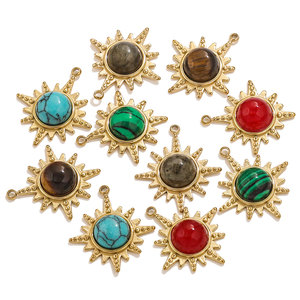 Colgantes de Piedra Natural con Diseño de Rayos de Sol |   Acero Inoxidable Chapado en Oro PVD de 18K y Piedras Semipreciosas para la Fabricación de Joyas - Product Image 2