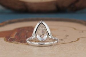 Anillo de Diamante Cultivado en Laboratorio de Oro de 14K para Mujer, Anillo de Diamante Sintético Elegante y Minimalista, Joyería Fina para Compromiso, Boda, Aniversario - Product Image 4