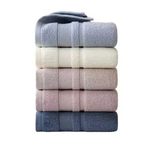 Serviette en coton douce et absorbante, grande taille, vente en gros d'usine, personnalisable avec logo brodé, pour l'exportation - Product Image 5