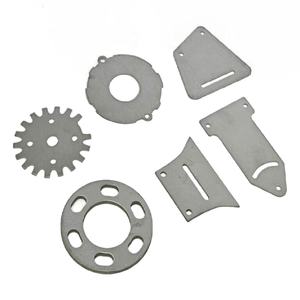 صفائح معدنية مثقبة عالية الجودة من الفولاذ المقاوم للصدأ لتصنيع قطع غيار السيارات المخصصة بأحجام مختلفة حسب معايير ISO9001 - Product Image 4