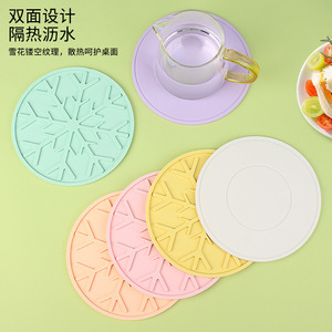 Snowflake Heat Resistant Placemat 16cm <b>Round</b> Anti Scald <b>Mat</b> For <b>Table</b> Decoration - Product Image 3
