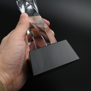 ถ้วยรางวัลแก้วคริสตัลสั่งทำพิเศษ FG21001 พร้อมฐานสำหรับกีฬา - Product Image 3