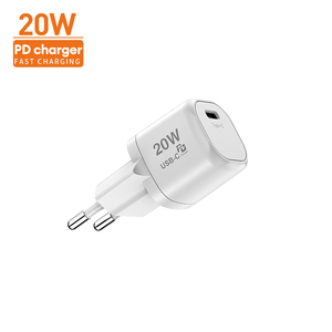 อะแดปเตอร์ชาร์จเร็ว Vina 20W PD Mini Charger 1 พอร์ต 100-240V รองรับแรงดันไฟฟ้าหลากหลาย มาตรฐาน CE รับรอง OEM โซลูชั่นอุปกรณ์ชาร์จสำหรับการเดินทาง - Product Image 1