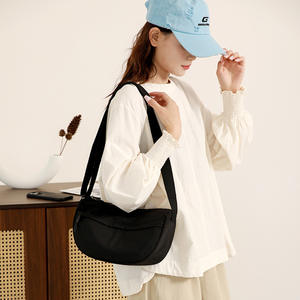 Korean Style Solid Color Minimalist <b>Crossbody</b> <b>Bag</b> <b>Nylon</b> Large Capacity Water Resistant Saddle <b>Bag</b> For Everyday Outfits Spring - Product Image 3