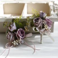 Boutonnière de mariage coréenne style forêt avec rose artificielle pour la mariée, les demoiselles d'honneur et la Saint-Valentin
