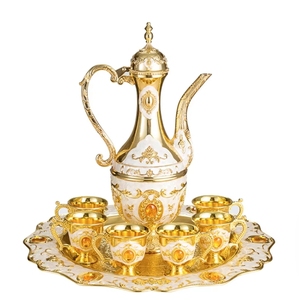 Dubai <span class=keywords><strong>Vintage</strong></span> 1L metallo bollitore tazza di tè piattino <span class=keywords><strong>Set</strong></span> Best seller <span class=keywords><strong>caffè</strong></span> in vetro per uso domestico feste in lega di zinco sostenibile - Product Image 1