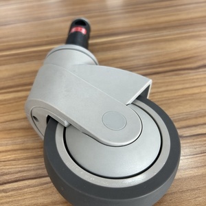 Langstangen-Brems rollen rad TPR TPE TPR Krankenhaus bett <span class=keywords><strong>100mm</strong></span> 4 Zoll Central Lock <span class=keywords><strong>Caster</strong></span> - Product Image 3